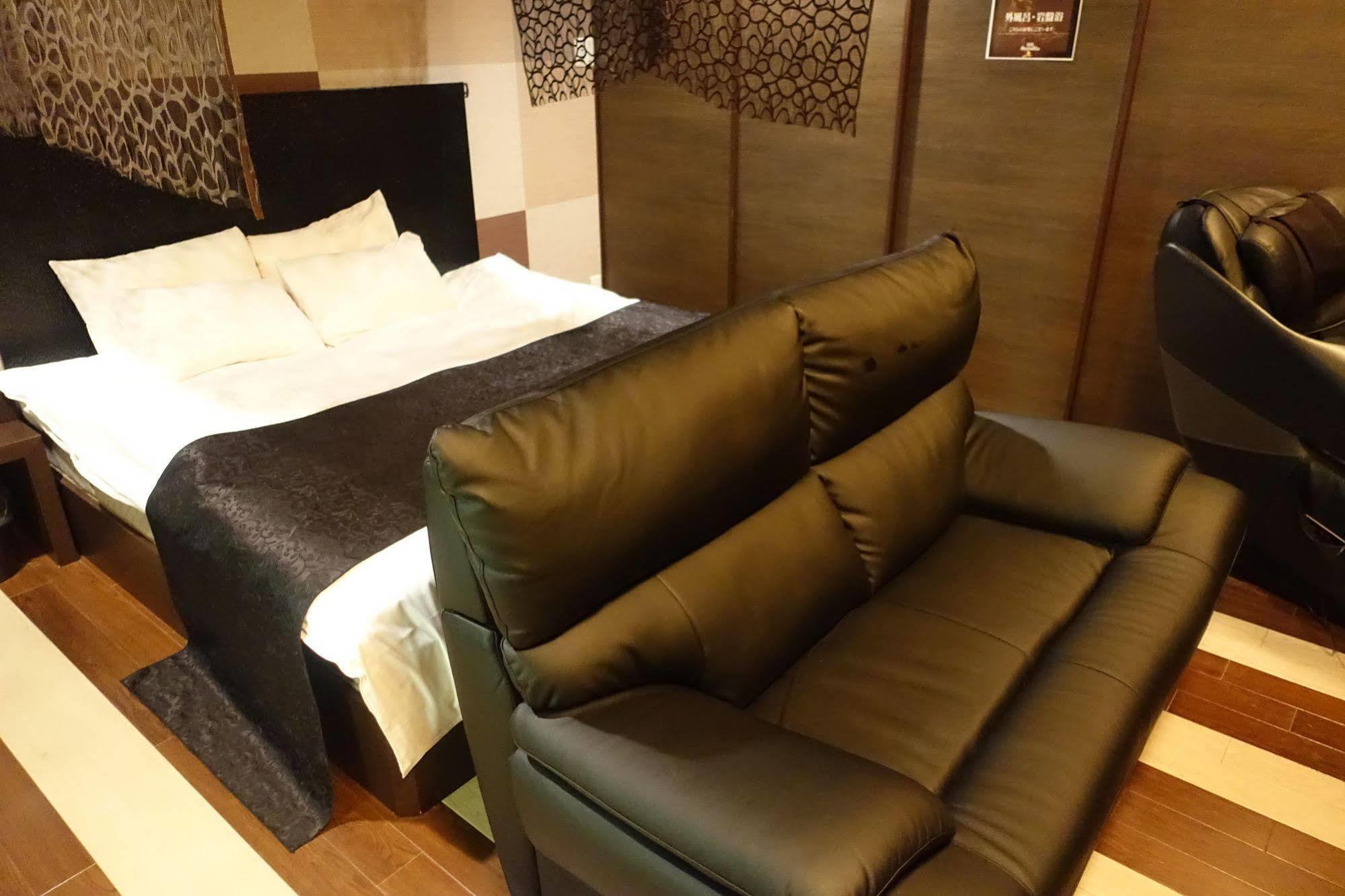 ホテル ポルト 男塾ホテルグループ (Adults Only) 히메지 외부 사진
